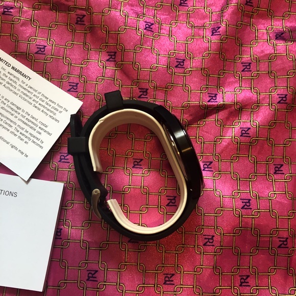 Authentic Victorinox Swiss Army Watch - Picture 2 of 3